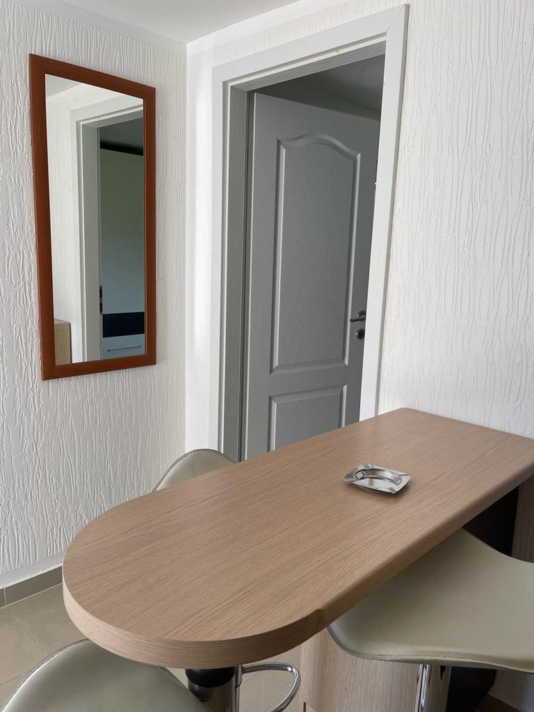 MREproperty (22) Investitionsvilla in Montenegro zu verkaufen – 6 Apartments, Meerblick & Einkommensmöglichkeit — Montenegro