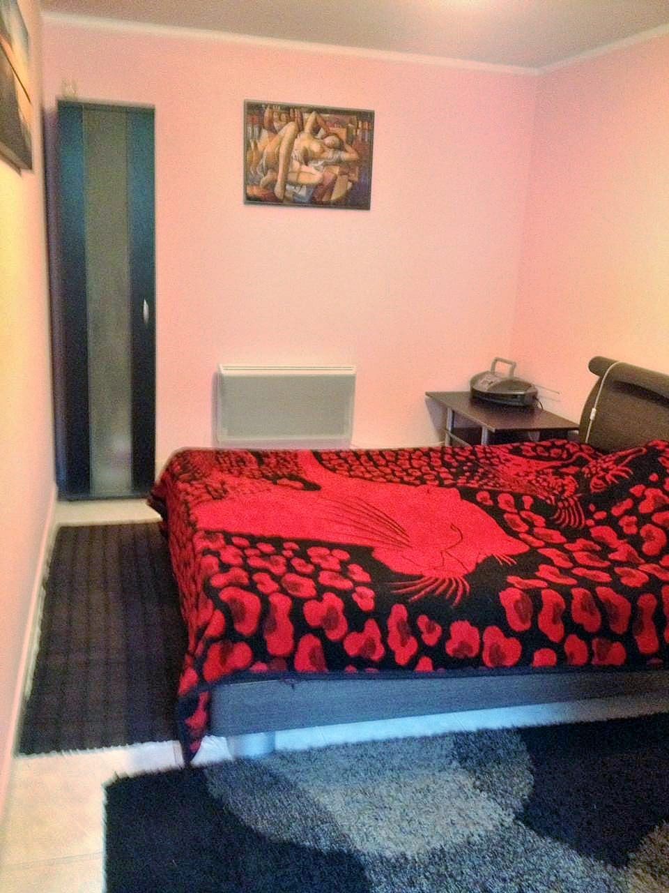 MREproperty (23) Rodzinny trzypiętrowy dom na sprzedaż w Budvie — Czarnogóra