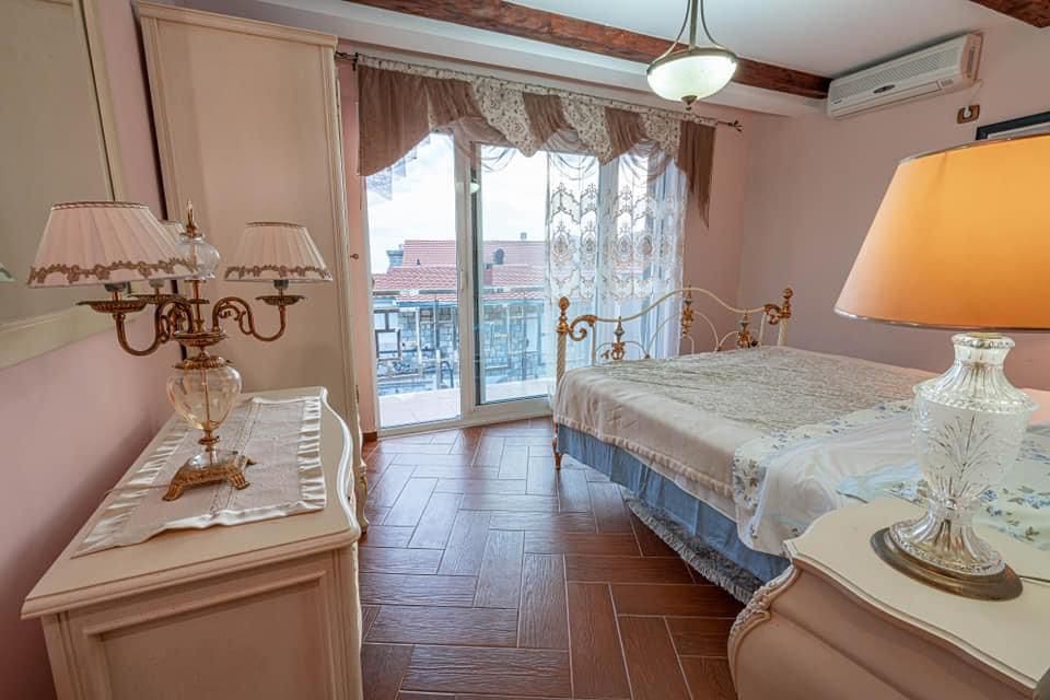 MREproperty (24) Гарна та затишна вілла з басейном у Бечичах — Чорногорія