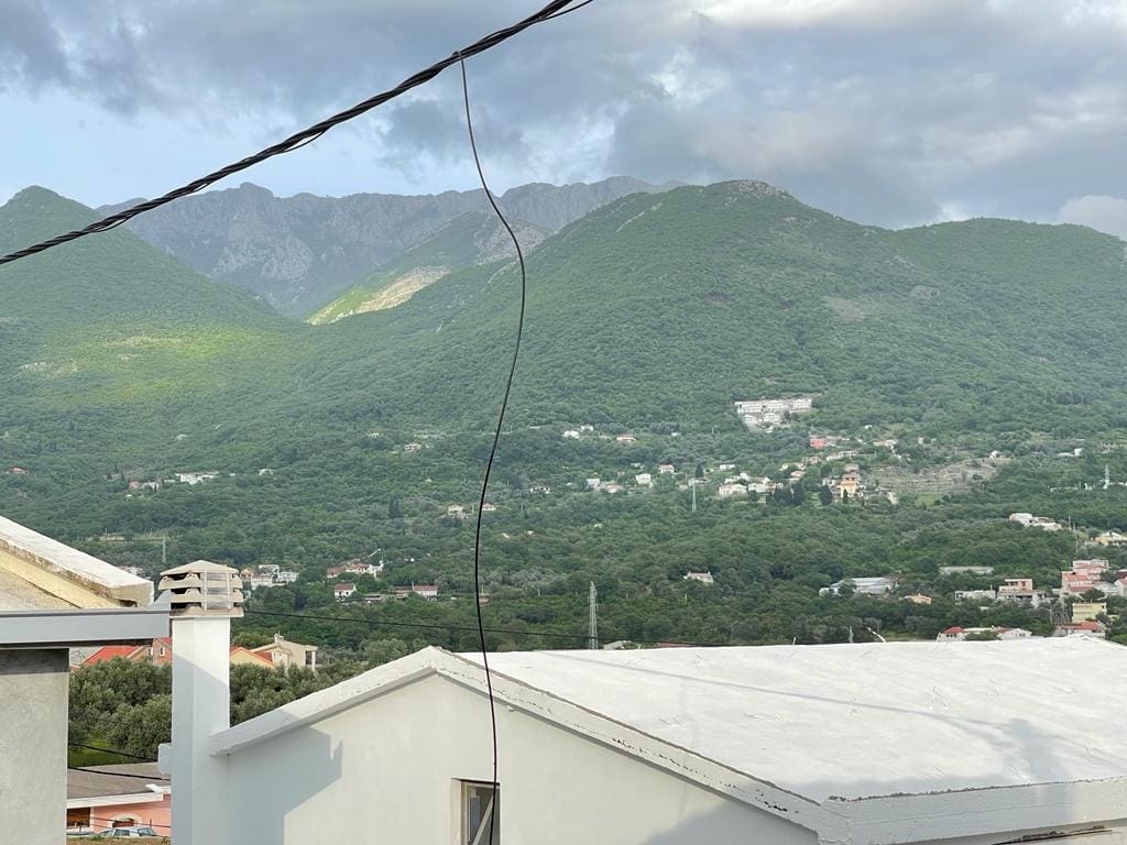 MREproperty (25) Susanj-Bar'da Satılık Büyüleyici Ev — Karadağ