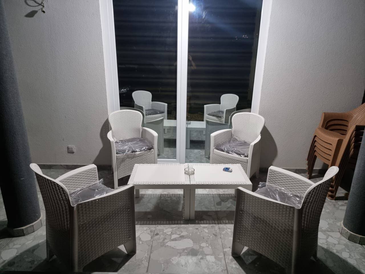 Talo · Bar