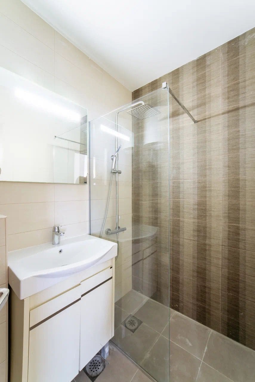 MREproperty (32) Budva-Bečići'de Manzaralı Lüks Penthouse — Karadağ