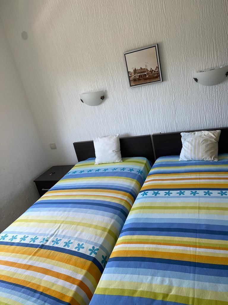 MREproperty (35) Investitionsvilla in Montenegro zu verkaufen – 6 Apartments, Meerblick & Einkommensmöglichkeit — Montenegro