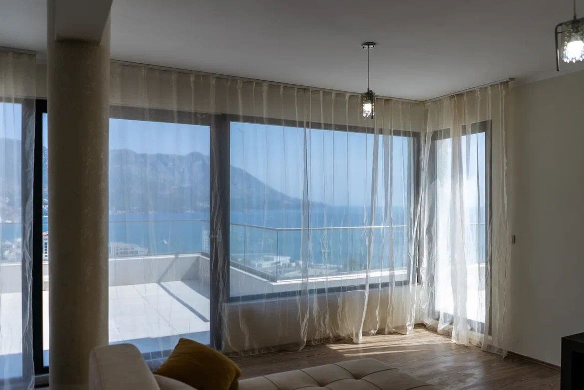 MREproperty (43) Budva-Bečići'de Manzaralı Lüks Penthouse — Karadağ
