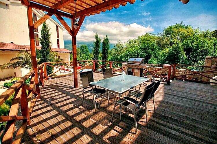 Huoneisto · Tivat