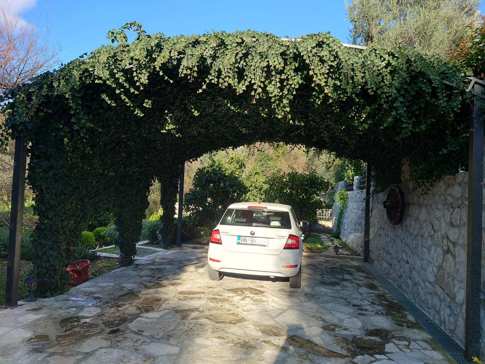 Huvila · Kotor