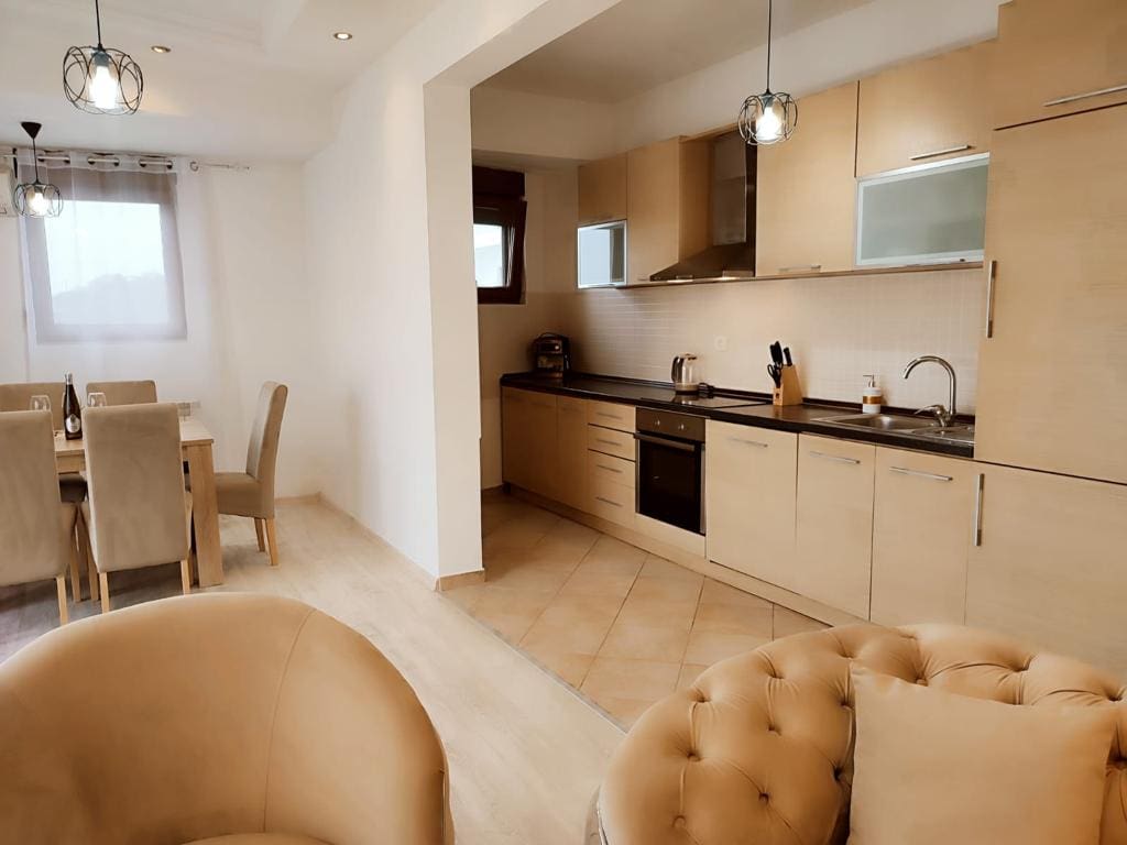 MREproperty (9) Wohnung in Montenegro mit Meerblick zu verkaufen — Montenegro