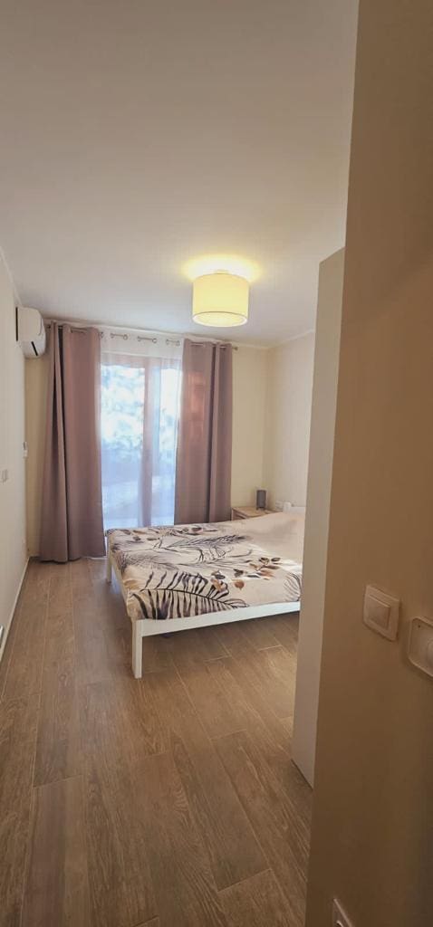 MREproperty (19) Namješten apartman u stambenom kompleksu u Herceg Novom — Crna Gora