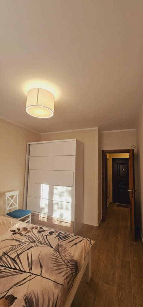 MREproperty (20) Namješten apartman u stambenom kompleksu u Herceg Novom — Crna Gora
