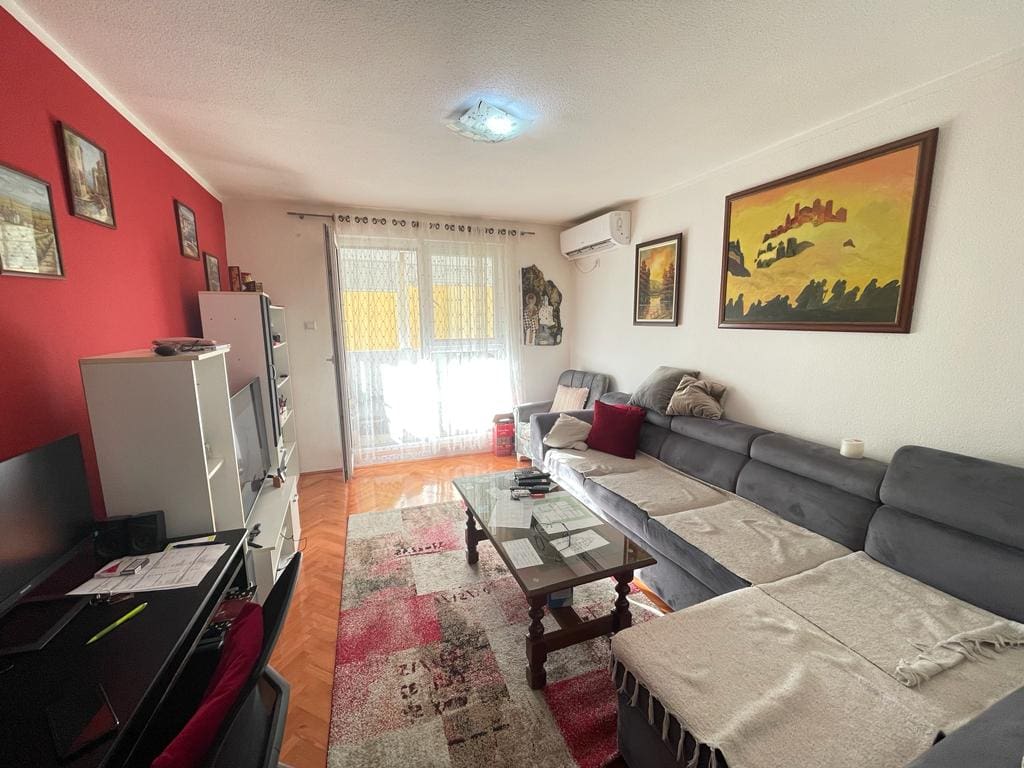 MREproperty (7) Bar'ın Kalbinde Modern Şehir Yaşamı — Karadağ