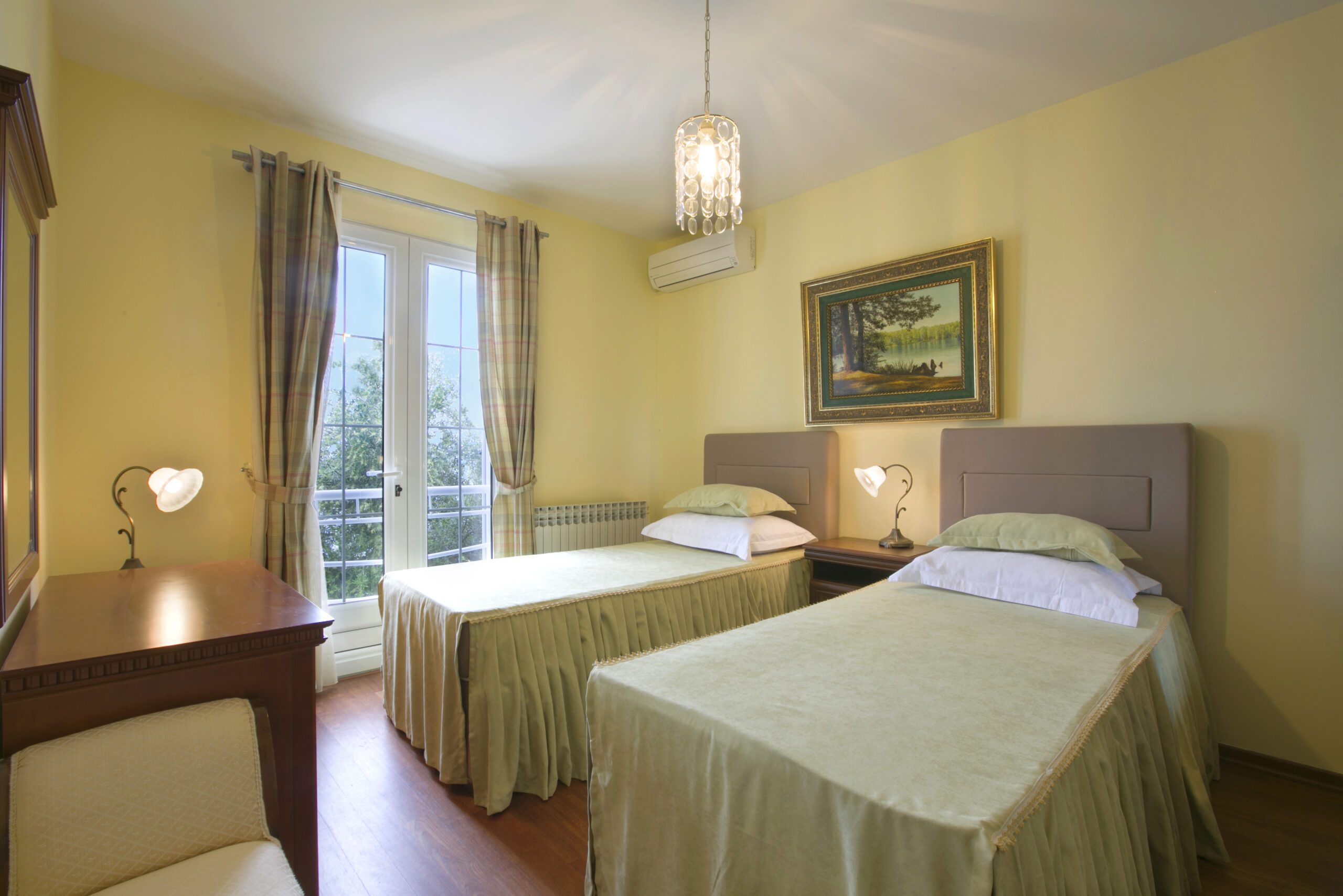 MREproperty (25) Ваш личный райский уголок — Черногория