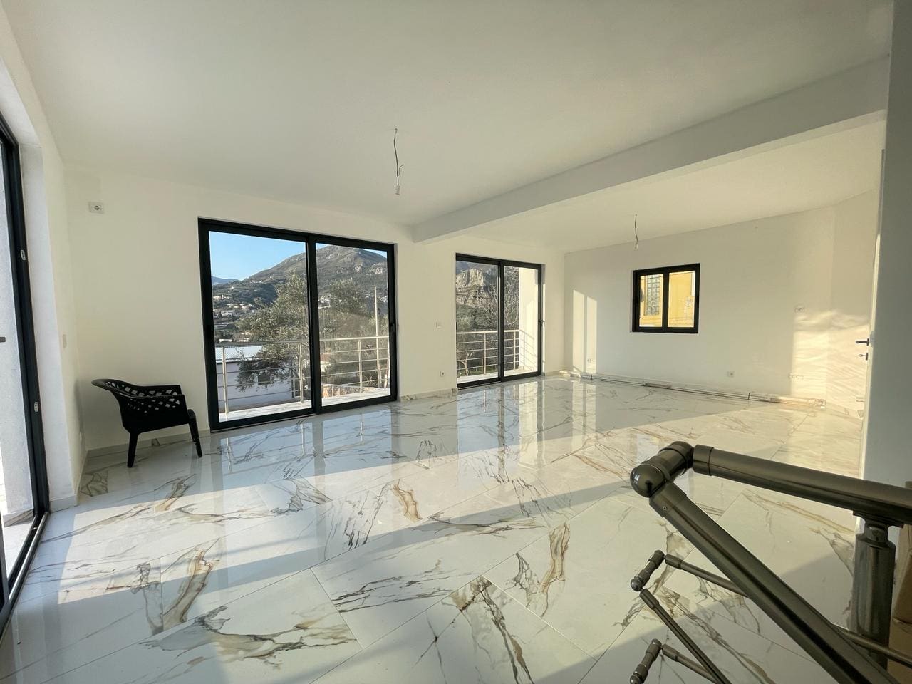 MREproperty (18) Новый дом с видом на море в Баре — Черногория