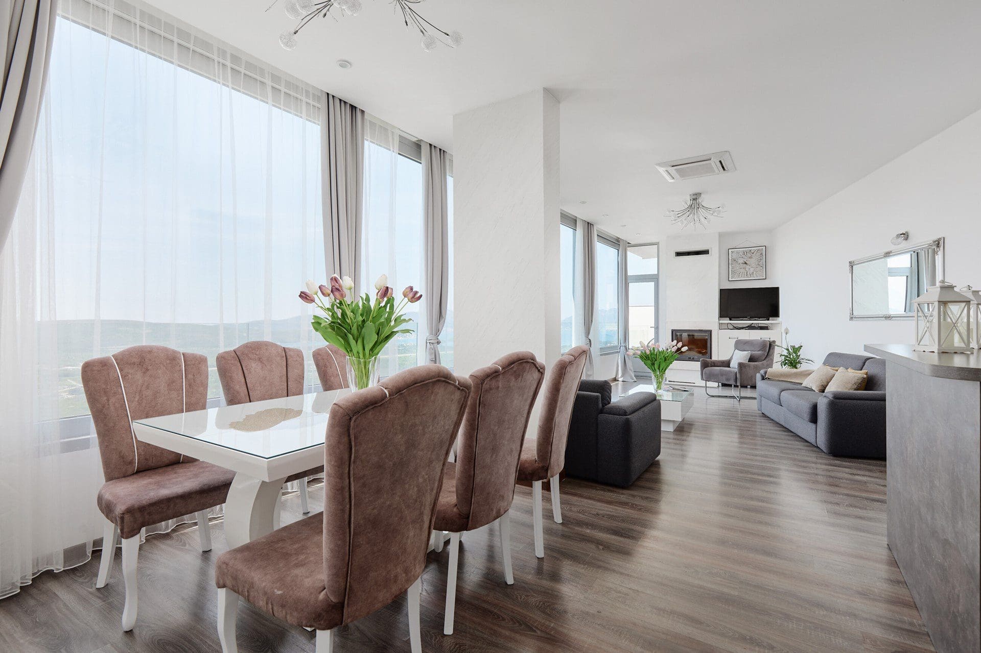 MREproperty (21) Розкішна вілла з панорамними видами в Тіваті — Чорногорія