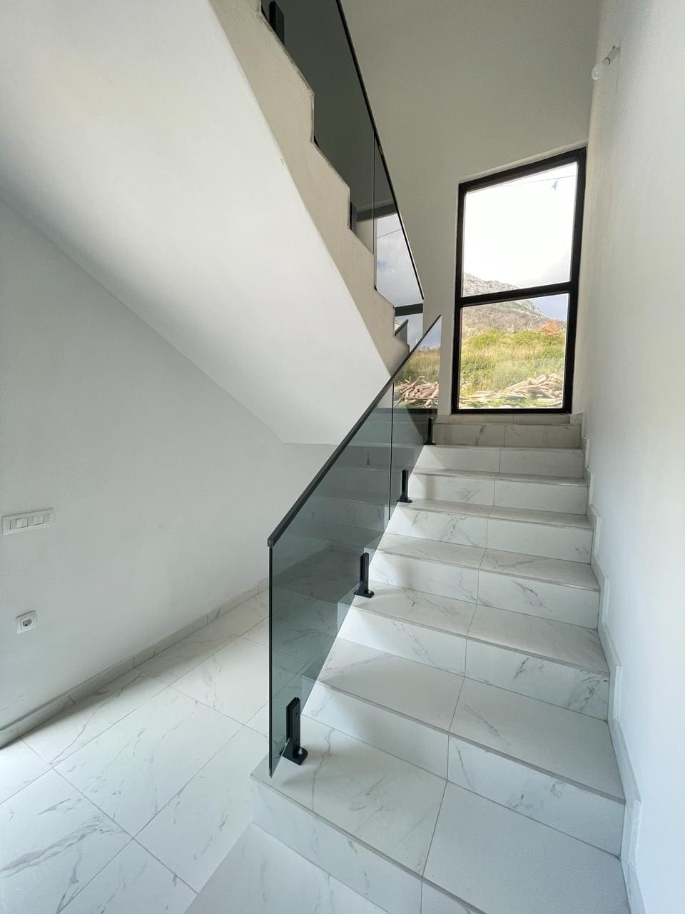 MREproperty (22) Susanj-Karadağ'da Yeni Aile Evi — Karadağ