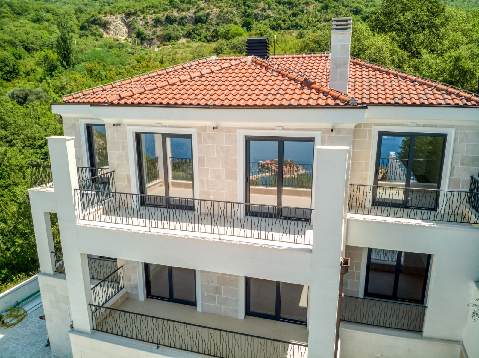 Villa · Blizikuce