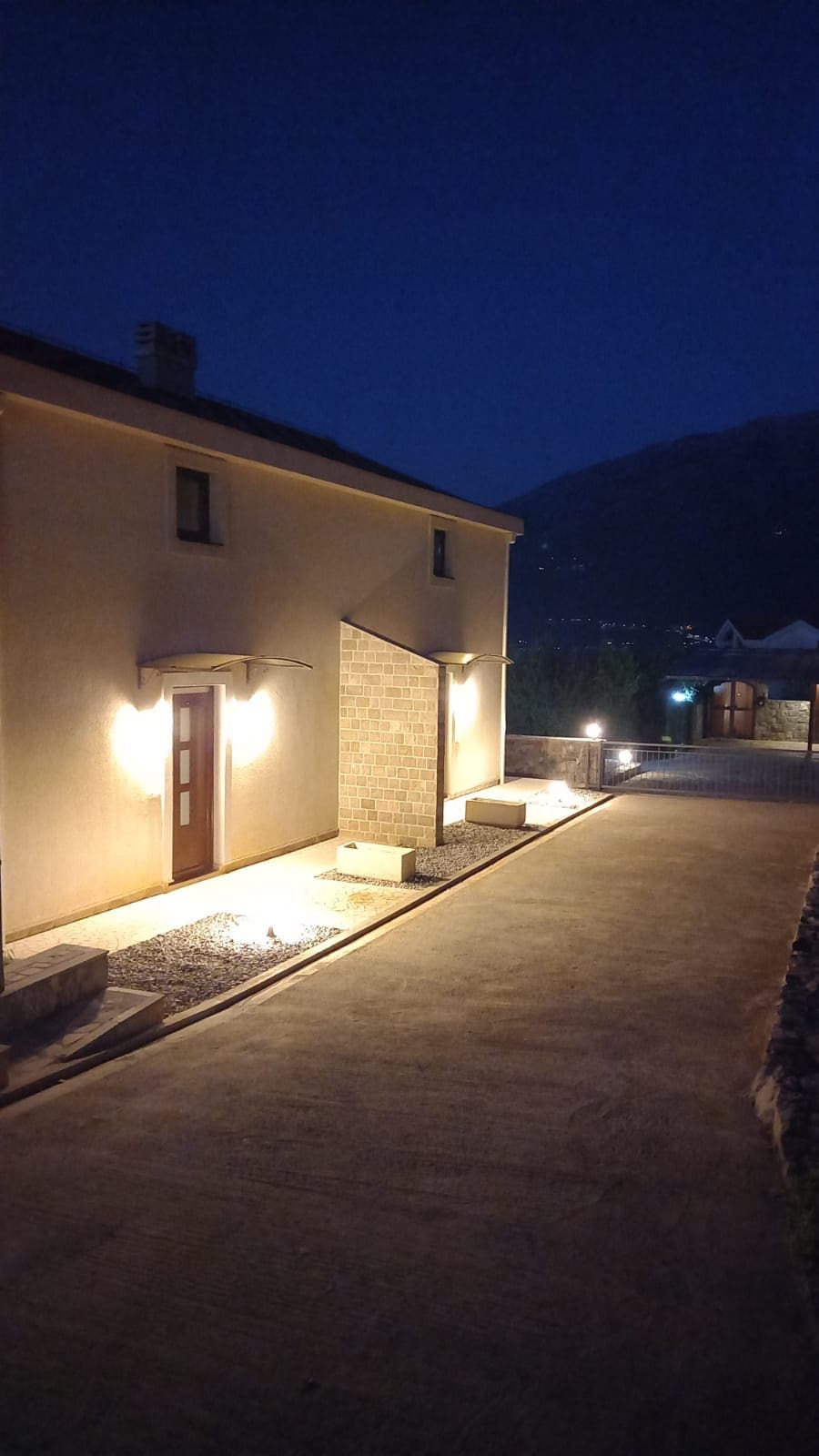 Talo · Kotor