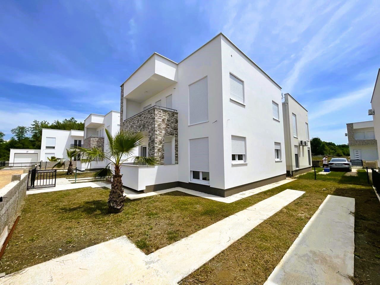 House · Ulcinj