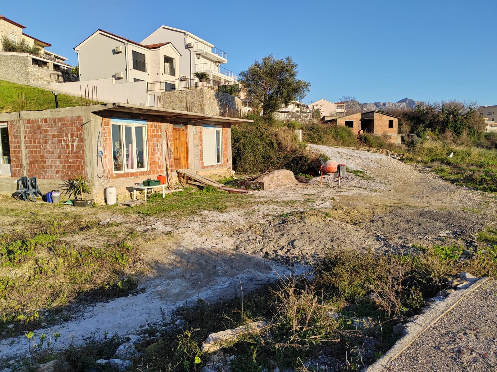 House · Becici