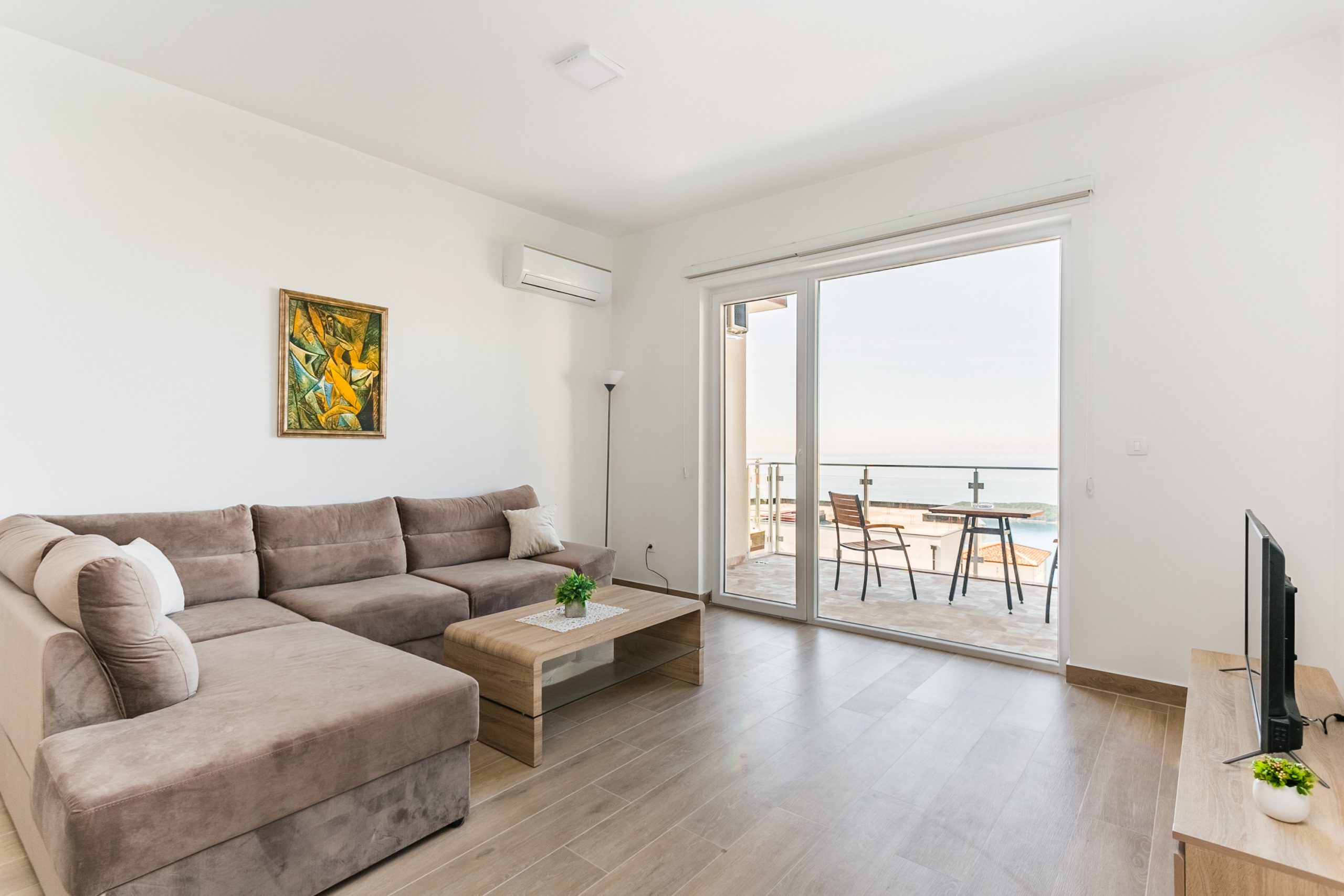 Apartment · Seoce