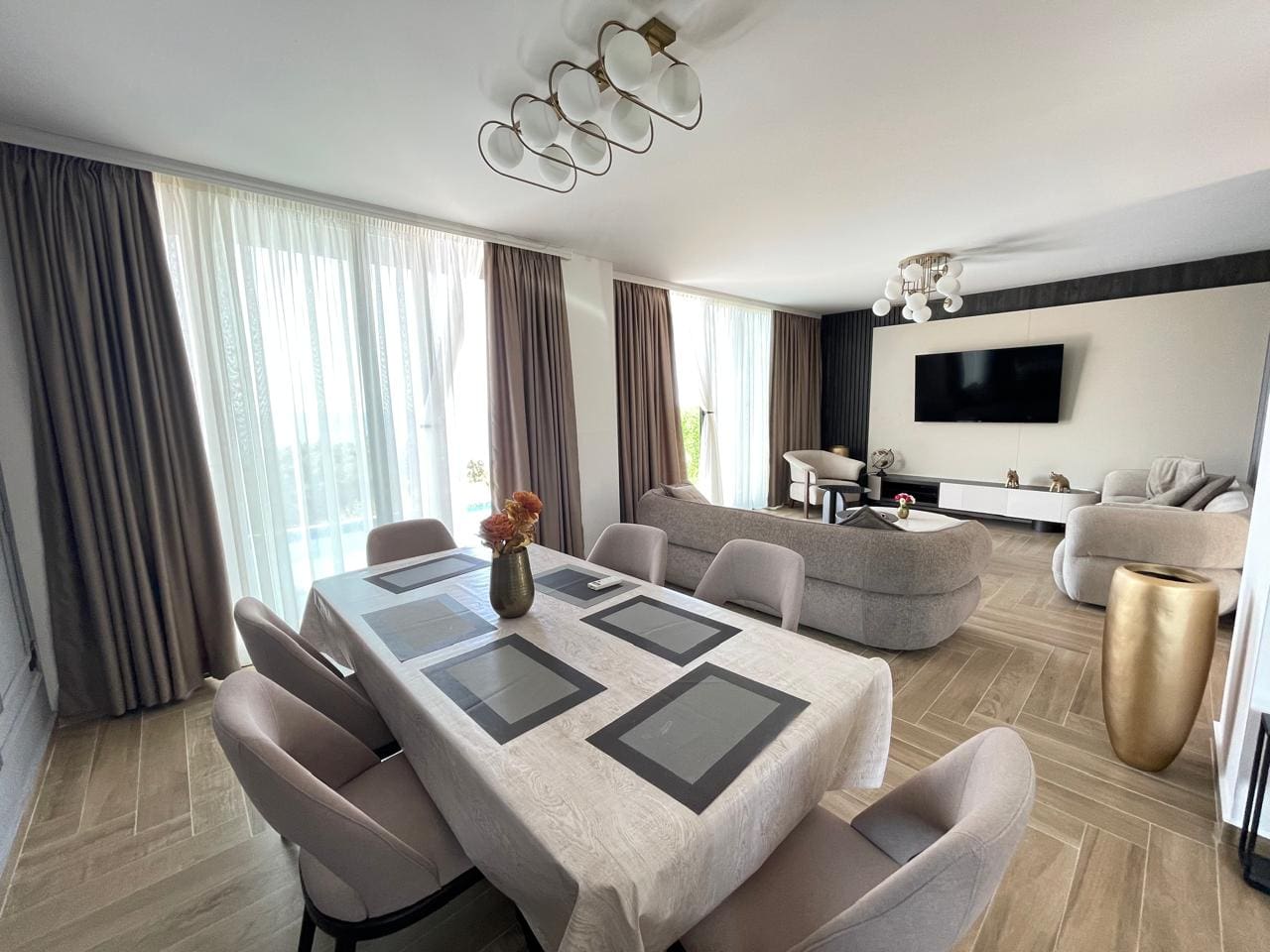 MREproperty (30) Moderna pametna kuća na prodaju u Dobroj Vodi — Crna Gora