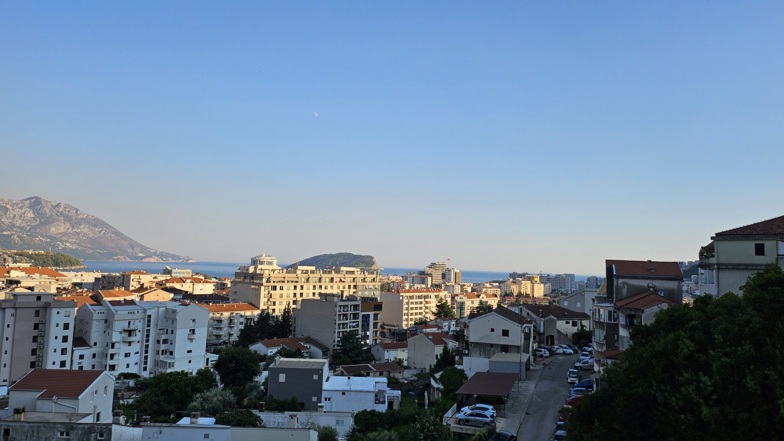 Huoneisto · Budva