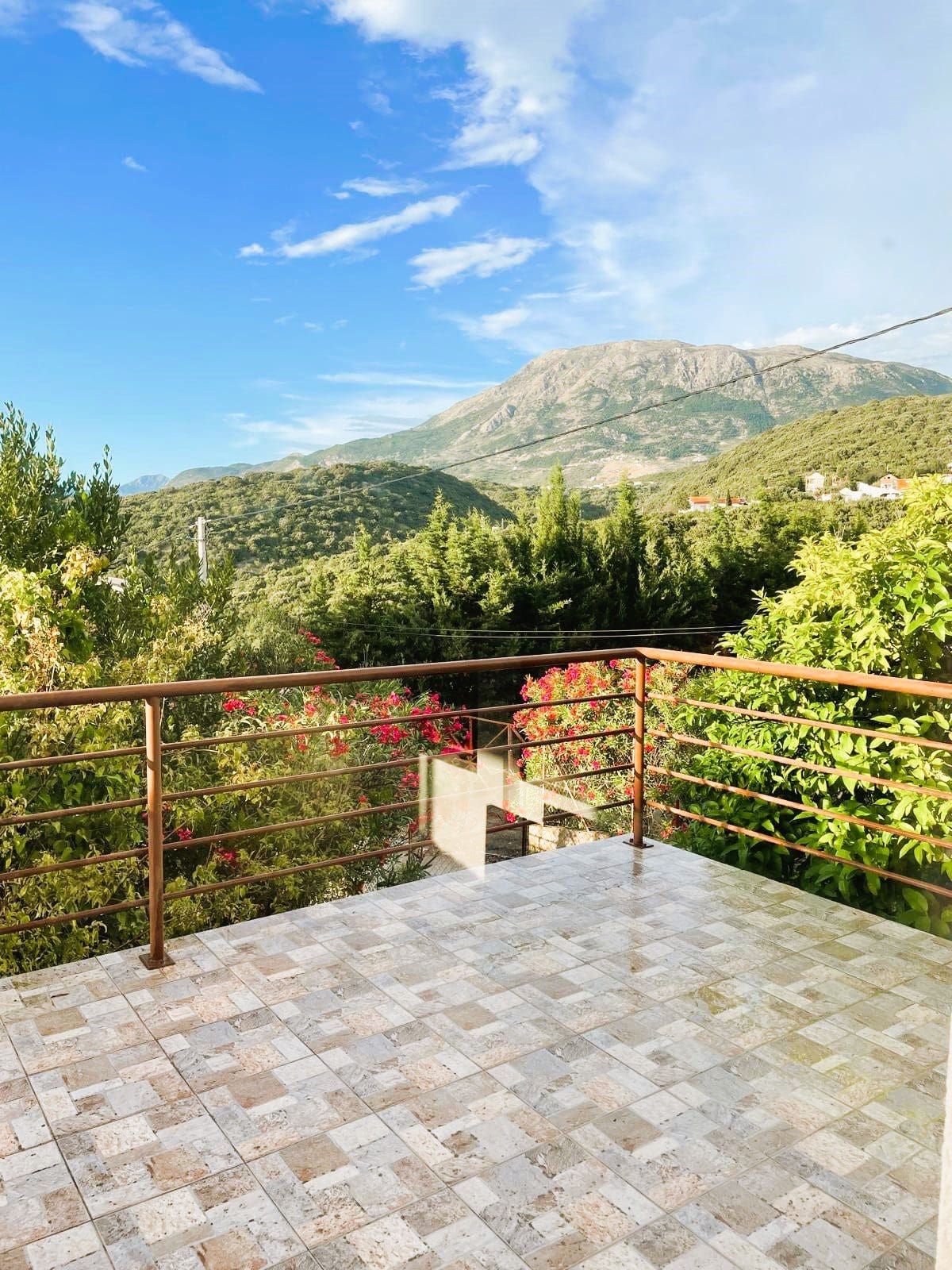 MREproperty (16) Satılık Deniz Manzaralı Ev — Utjeha Bar, 145 m² Konut — Karadağ