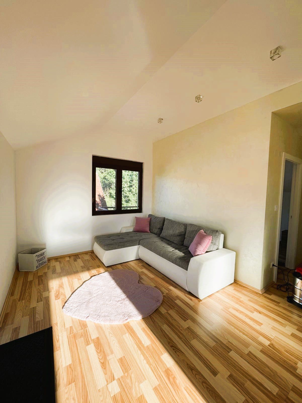 MREproperty (20) Satılık Deniz Manzaralı Ev — Utjeha Bar, 145 m² Konut — Karadağ