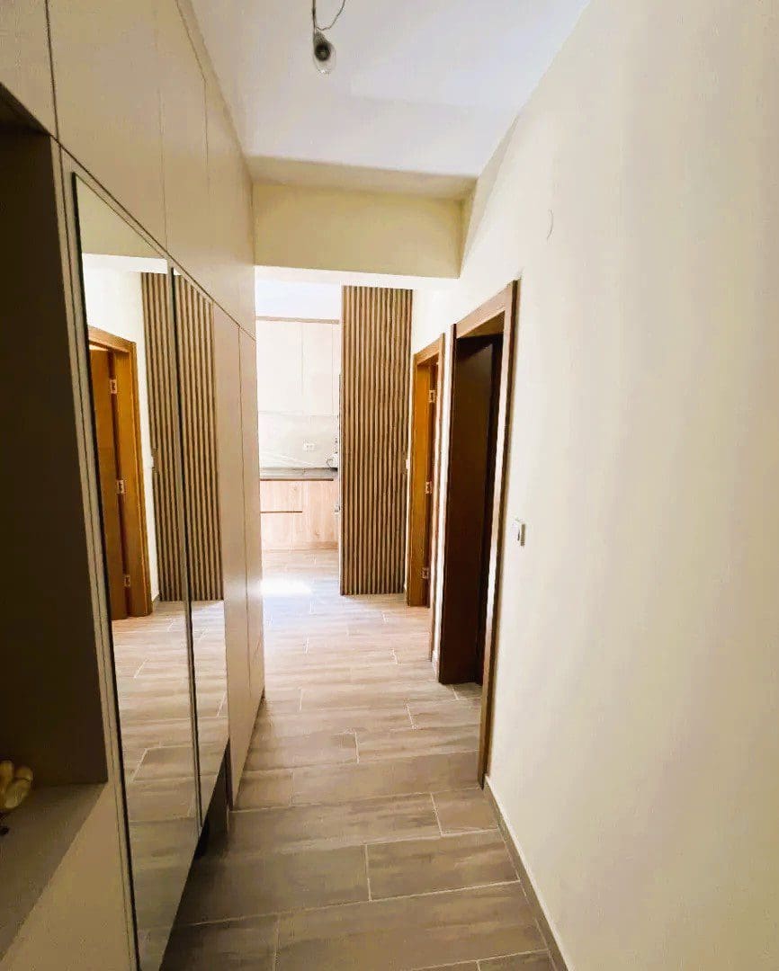 MREproperty (6) Podgorica'da Dağ Manzaralı Daire — Karadağ