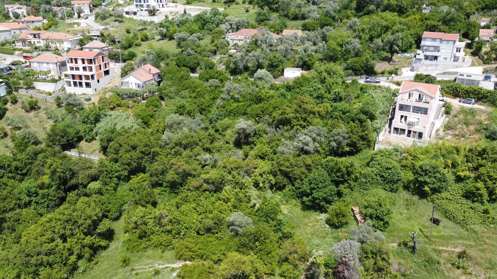 MREproperty (18) Zemljište na prodaju u Tivtu — Crna Gora