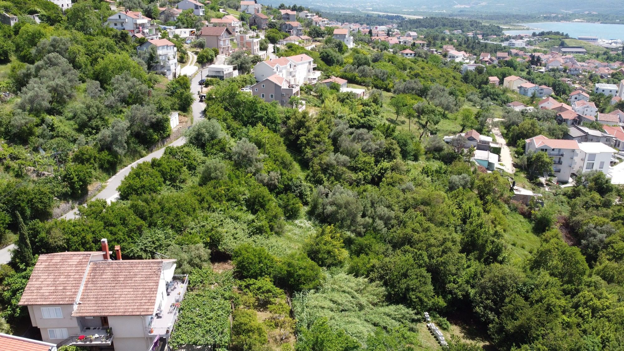 MREproperty (21) Zemljište na prodaju u Tivtu — Crna Gora