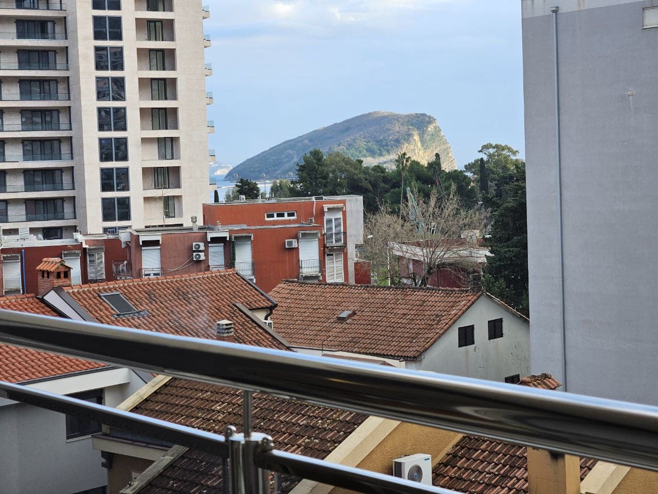 MREproperty (20) Cozy 1-Bedroom Apartment in the Heart of Budva — Montenegro