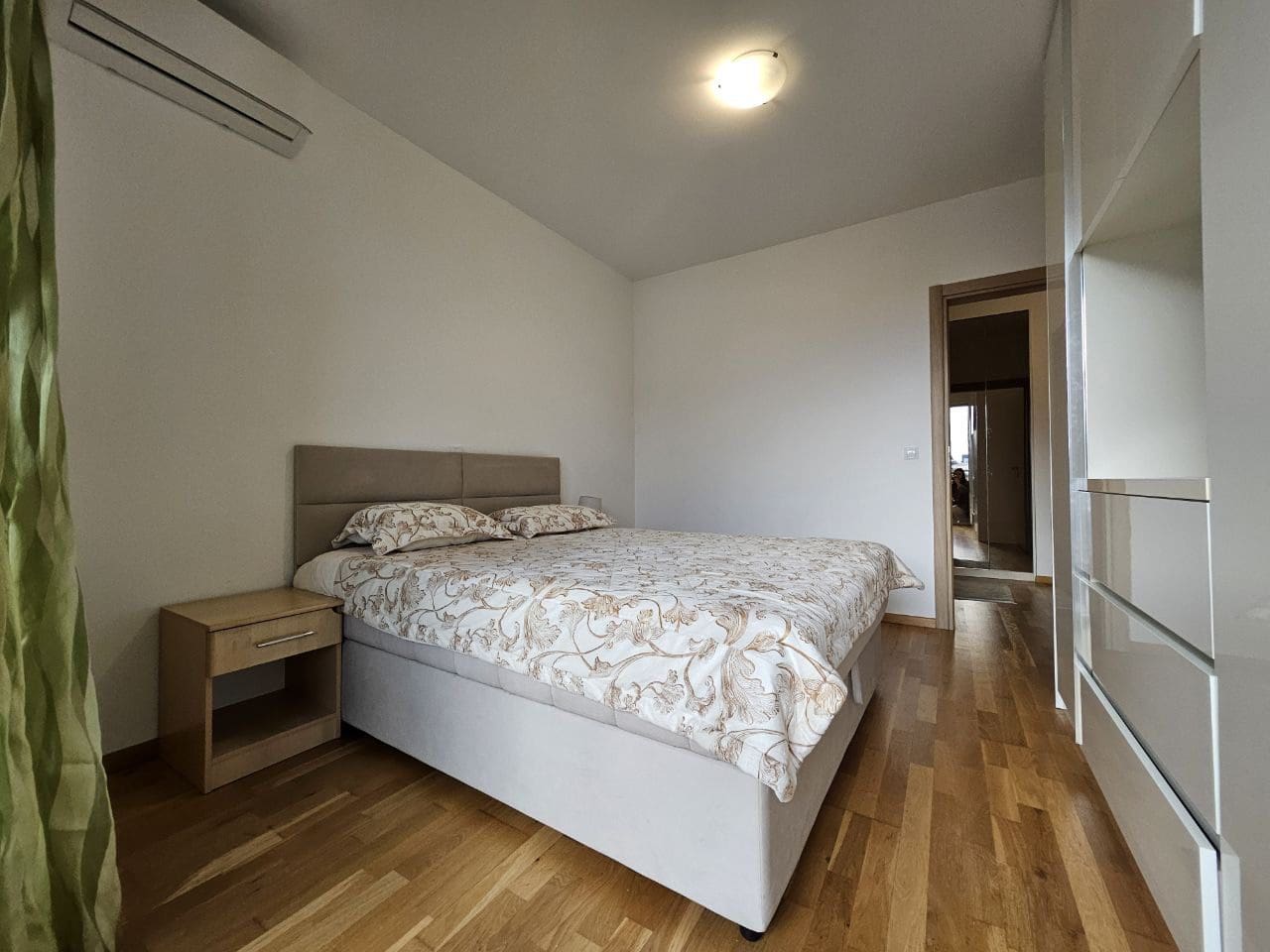 MREproperty (23) Cozy 1-Bedroom Apartment in the Heart of Budva — Montenegro