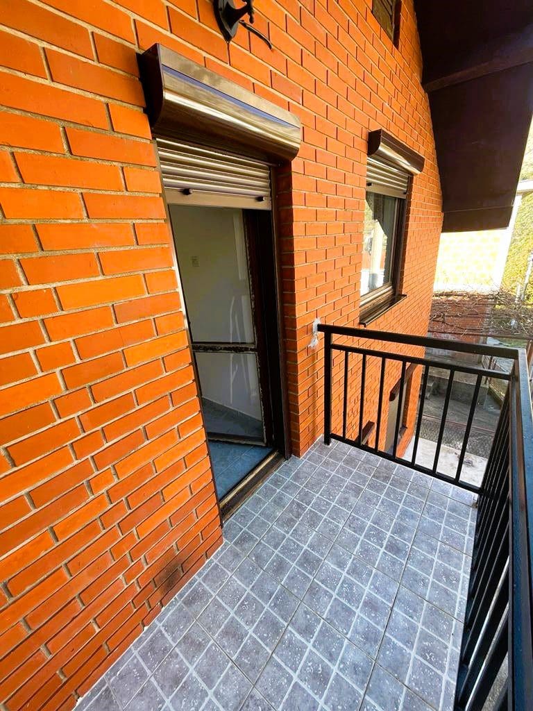 House · Sutomore