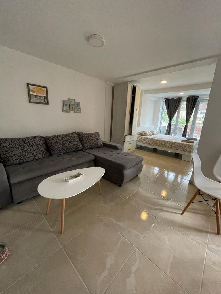 House · Utjeha