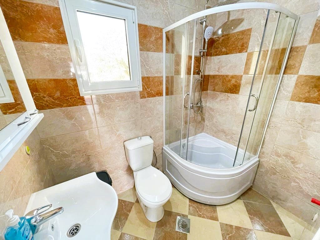 House · Sutomore