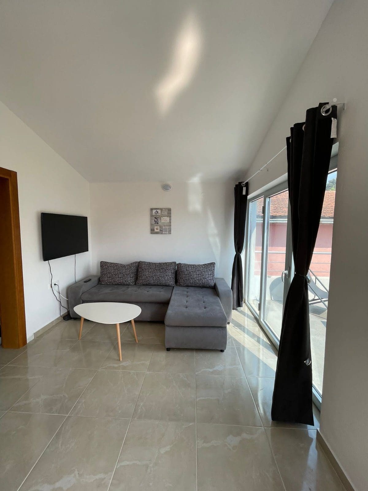 House · Utjeha