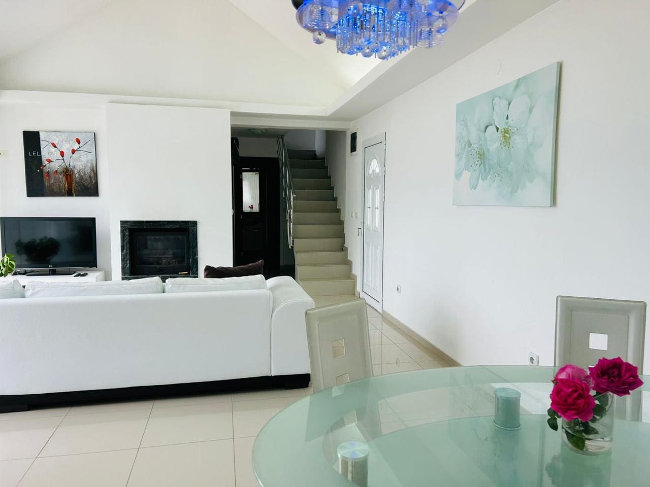 House · Krasici