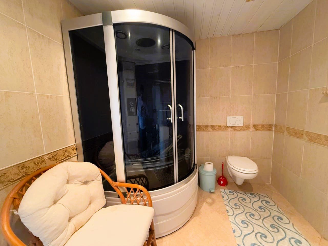 House · Sutomore