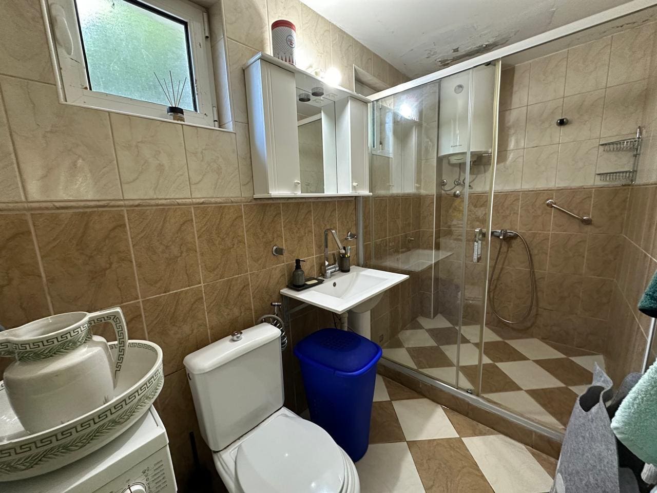 MRE-нерухомість Чорногорія (43) Вілла на продаж у Подбабац Будва – 286 m² з басейном і сауною — Чорногорія