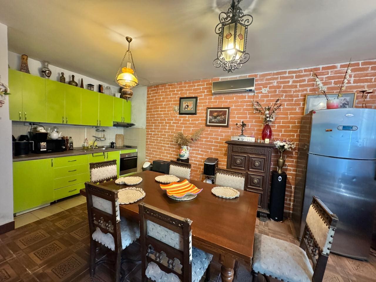 House · Becici