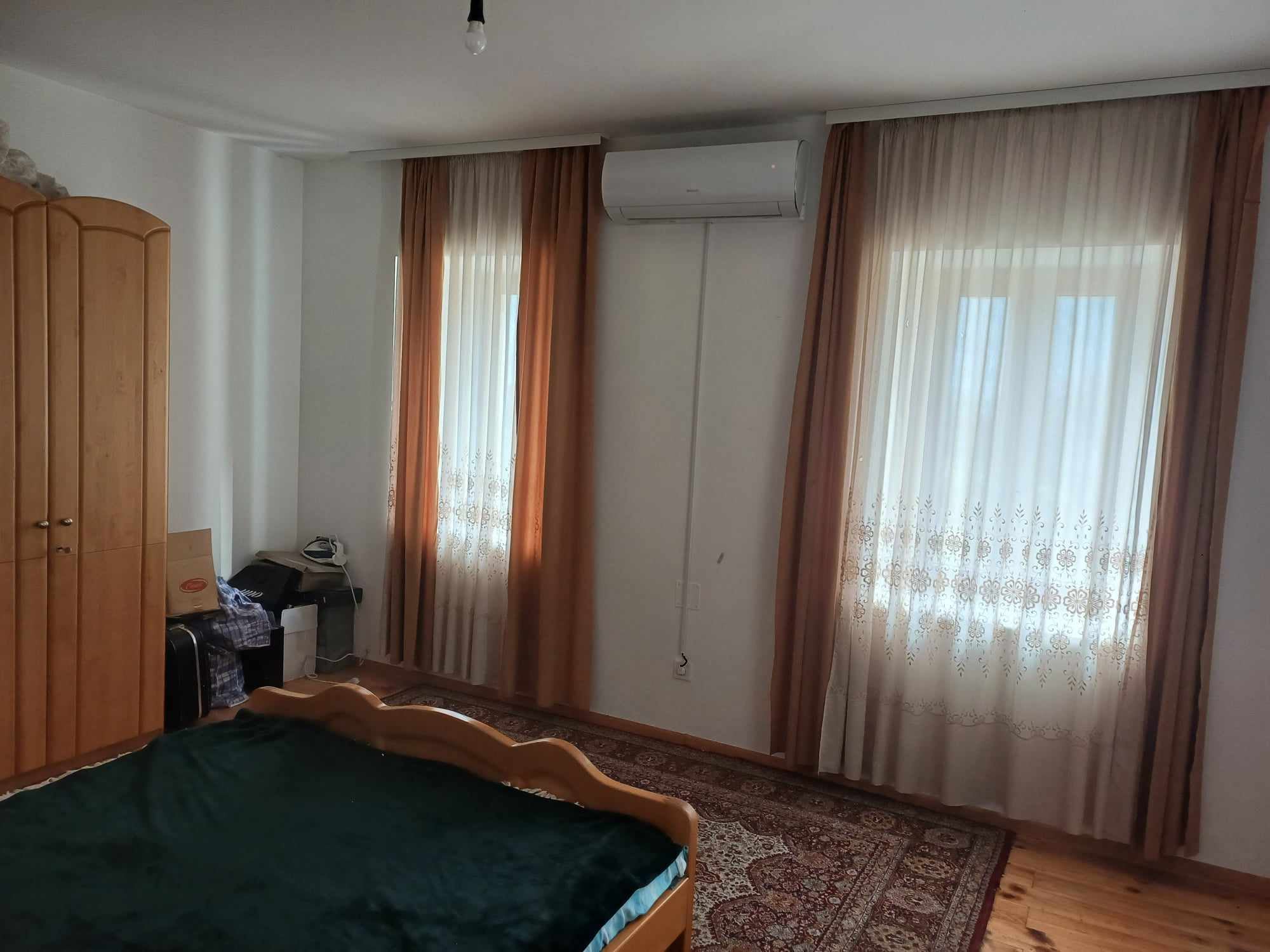 MRE-property Karadağ (8) Danilovgrad yakınlarında satılık seçkin taş ev – Bahçeleri ve güvenlik sistemiyle kültürel bir hazine — Karadağ