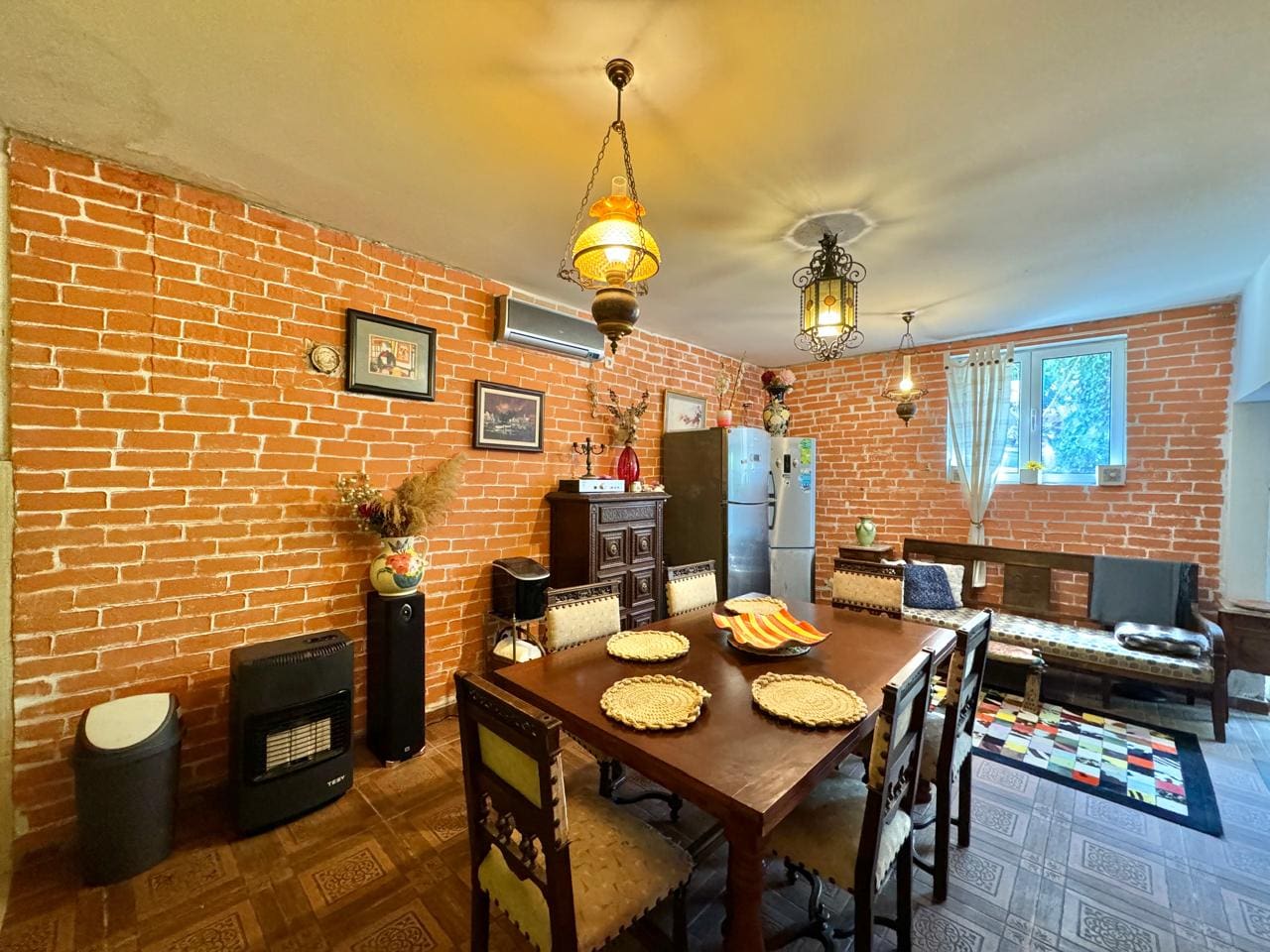 House · Becici