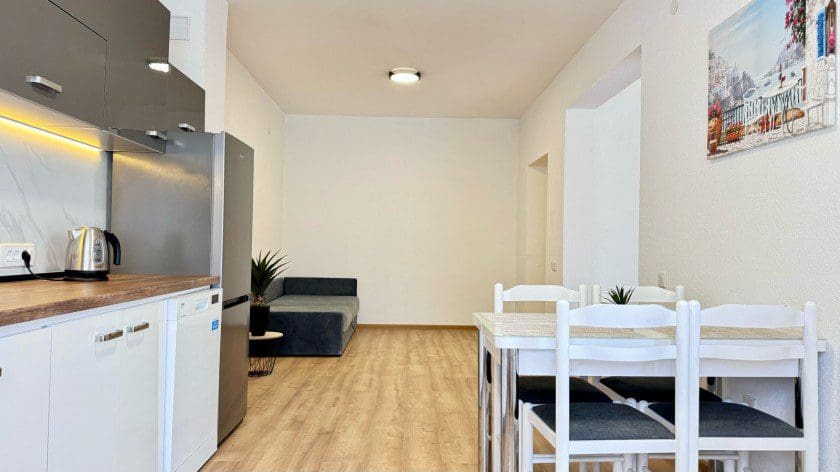 Apartment · Bar