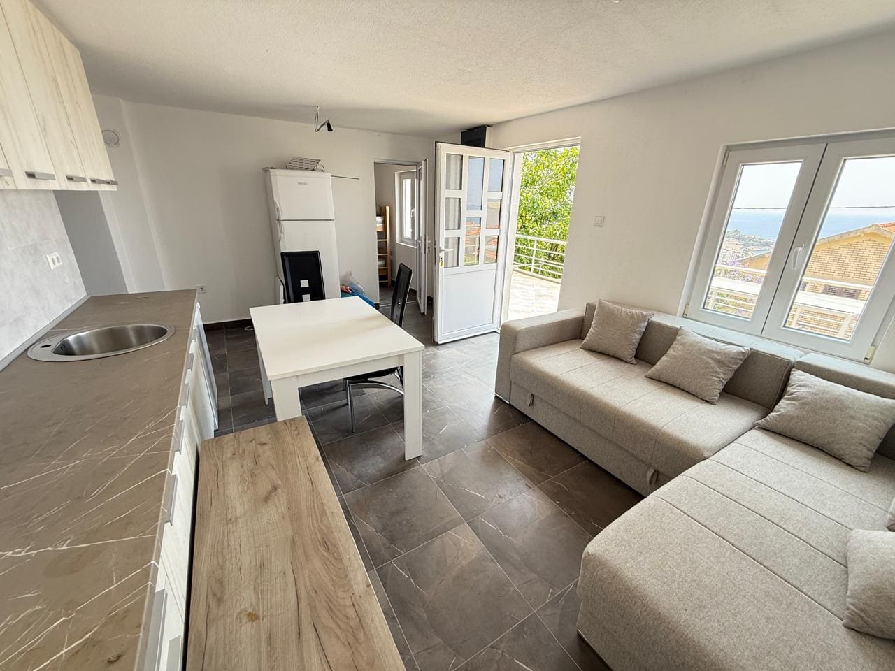 MRE-property Montenegro (21) Legales Haus mit Meerblick in Dobre Vode – 4‑Zimmer Traum, 136 m² — Montenegro