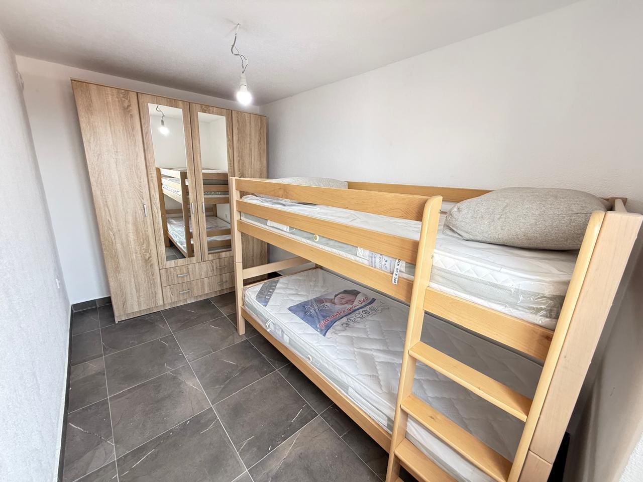 MRE-Immobilie Montenegro (23) Legales Haus mit Meerblick in Dobre Vode – 4‑Zimmer Traum, 136 m² — Montenegro