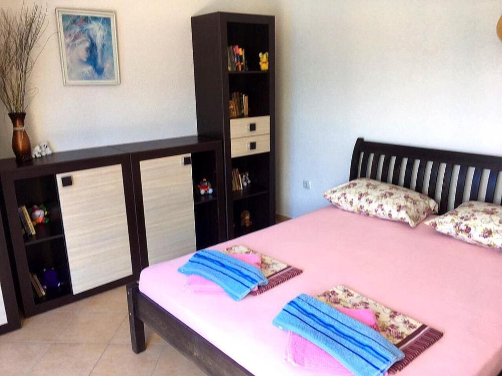 MRE-Immobilie Montenegro (32) Charmante 3-Zimmer-Villa in Ulcinj - Kruce mit Pool & Meerblick zu verkaufen — Montenegro