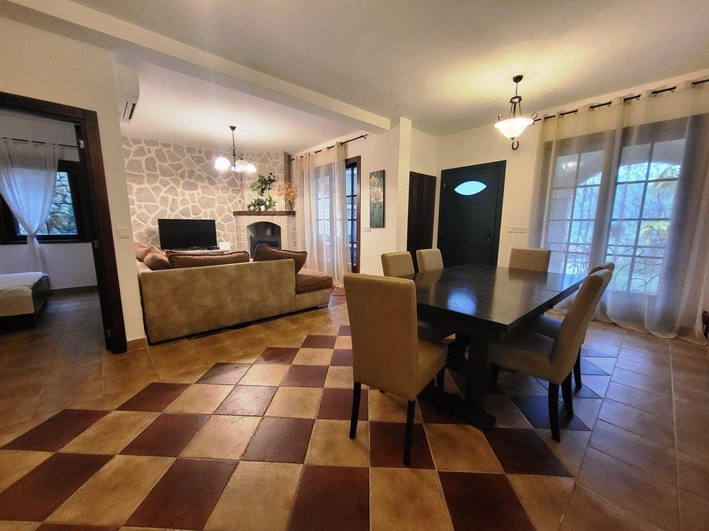 Apartment · Kostanjica