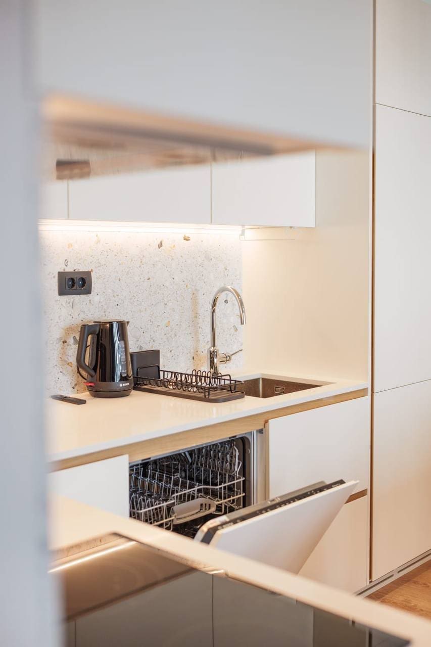 MRE-nekretnina Crna Gora (18) Stan na prodaju u Boka Place Tivat – 55 m² — Crna Gora