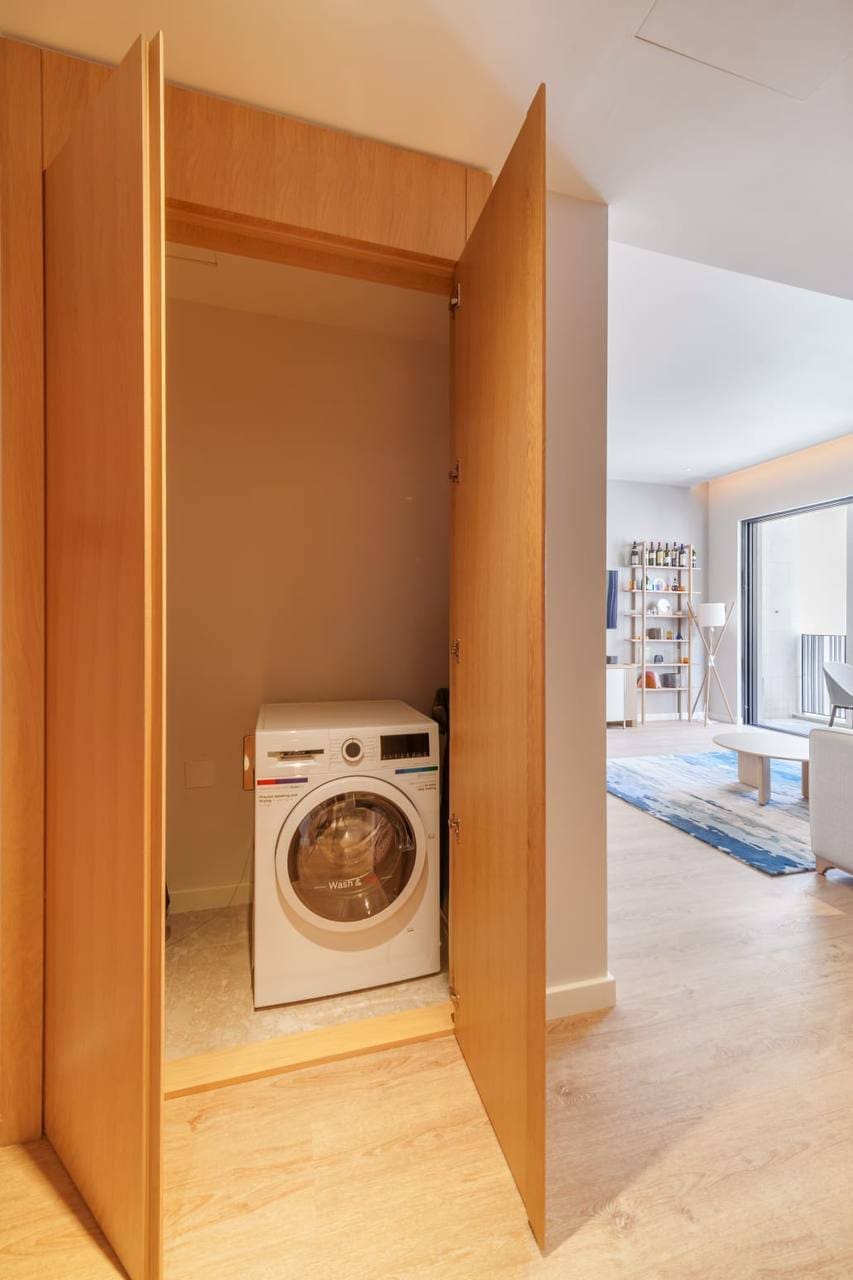 MRE-nekretnina Crna Gora (23) Stan na prodaju u Boka Place Tivat – 55 m² — Crna Gora