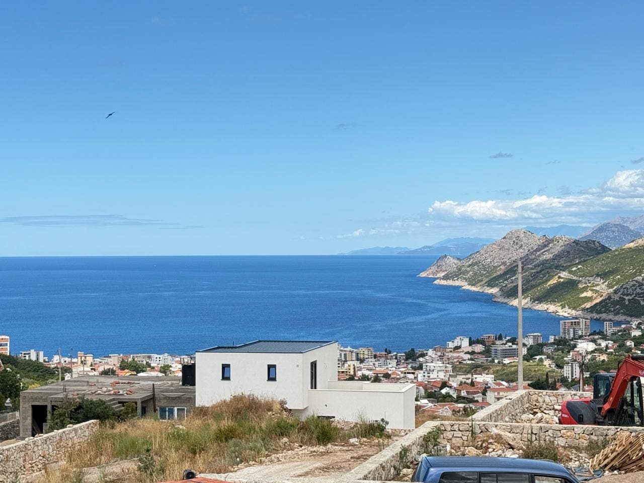 MRE-недвижимость Черногория (29) Современная вилла в Добра-Воде – 127 м², с мебелью, бассейн — Черногория
